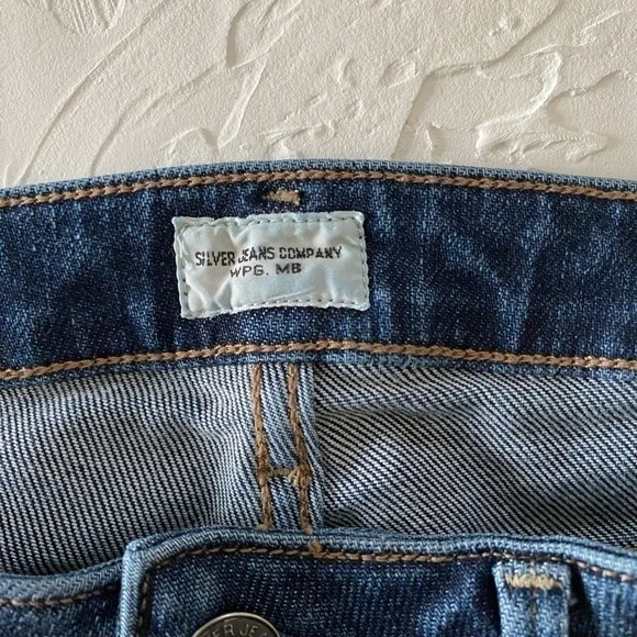 SILVER Fleet Kick Crop Jeans - Picture 4 of 14